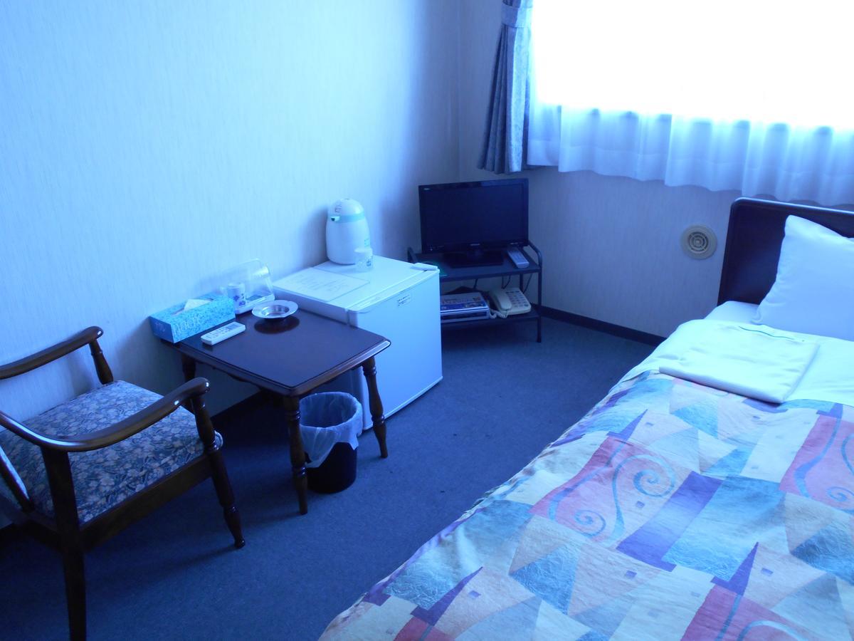 Shirayuri Hotel האנאמאקי מראה חיצוני תמונה